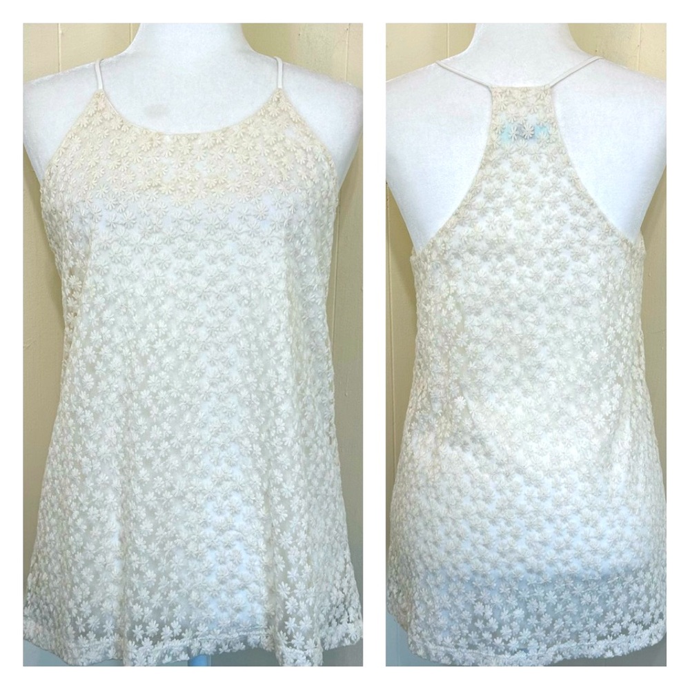 Karlie Ivory Top Floral Embroidered Racerback Tank Top Size Medium.